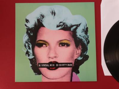 Banksy x Dirty Funker - Let’s Get Dirty (Kate Moss) - Pochette de disque + vinyle 2