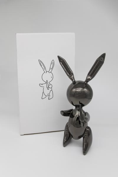 Jeff Koons (d’après) - Black Rabbit, Sculpture 2