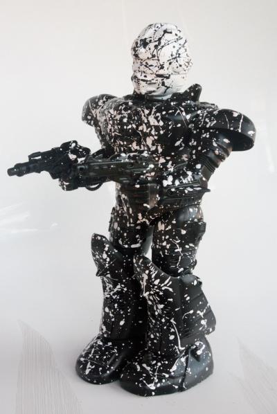 SPACO - Black & White - Sculpture 2