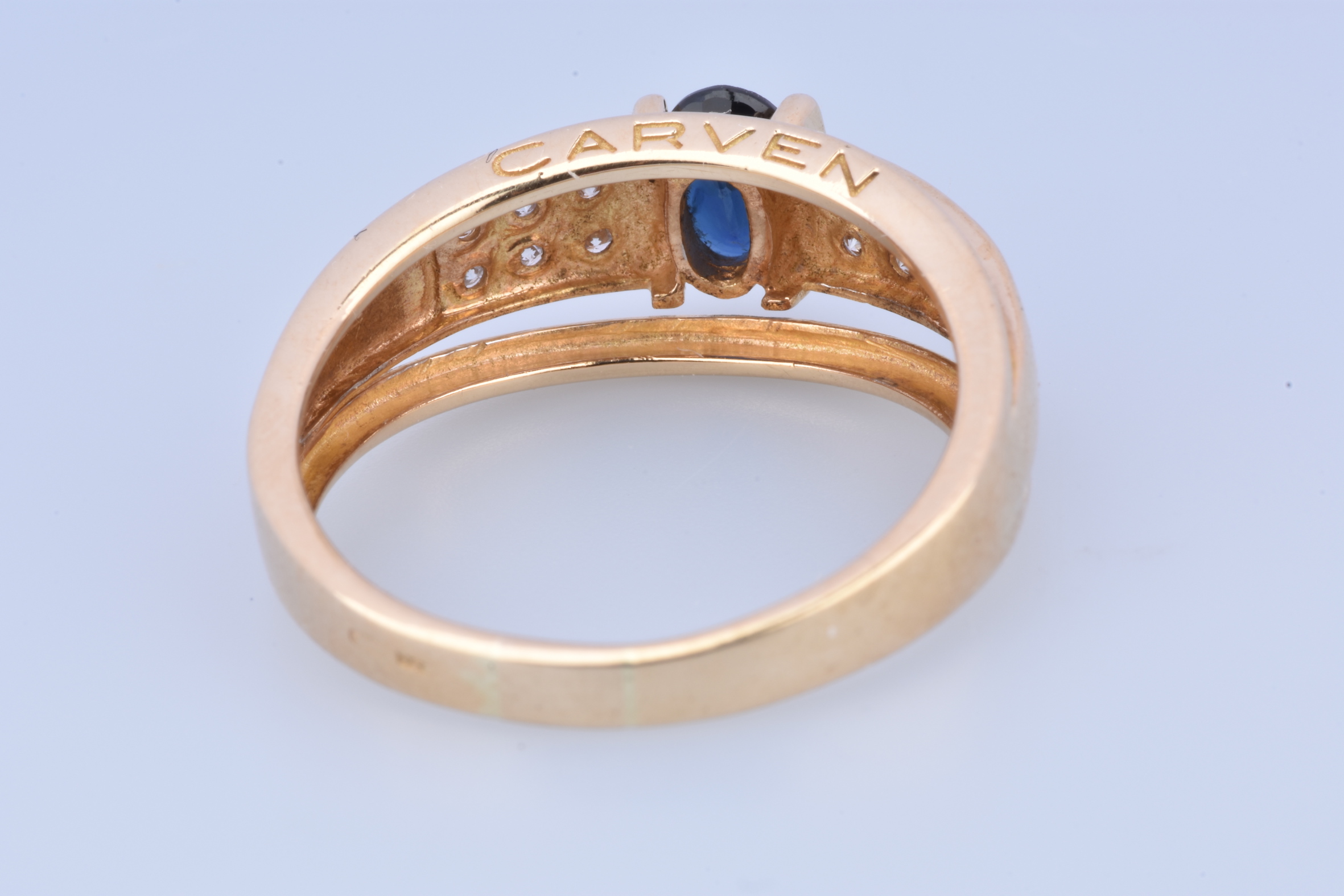 Bague inspirée de la princesse Diana, saphir bleu ovale 4 carats et halo de diamants, bague de fiançailles vintage royale en or jaune 14 carats, cadeau pour elle - Canada