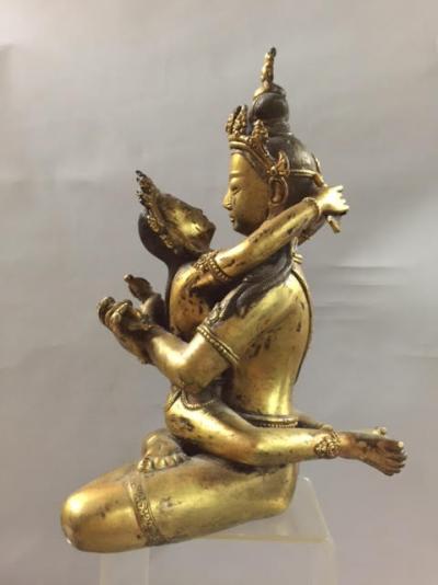 Tibet.  Vajra Satva assis en yabum avec sa parèdre 2
