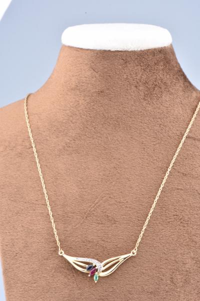 Collier en or jaune 18 carats (750/1000) orné d’un saphir, d’un rubis et d’un émeraude 2