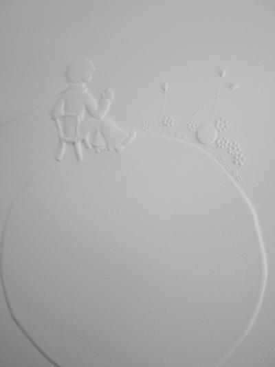 Antoine DE SAINT-EXUPÉRY : Le petit prince regarde le coucher du soleil - Gravure sur bois 2