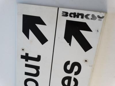 Banksy (né vers 1974), Panneau, GB, circa 2006 2