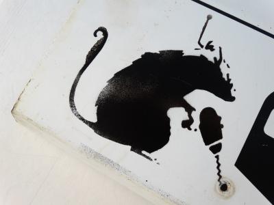 Banksy (né vers 1974), Panneau, GB, circa 2006 2