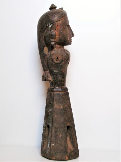 Nord de l’Inde, ethnie Bhils - Figure féminine en bois, culte de la déesse Gauris 2