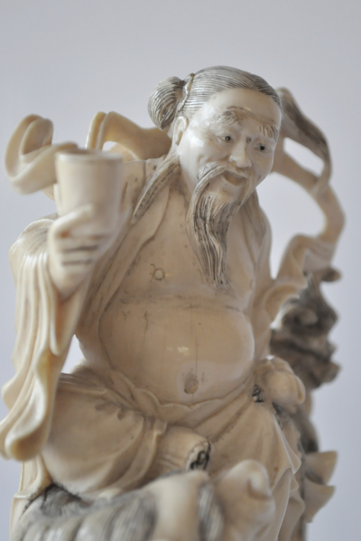 Japon - Okimono en ivoire sculpté - Epoque MEIJI (1868-1912) 2