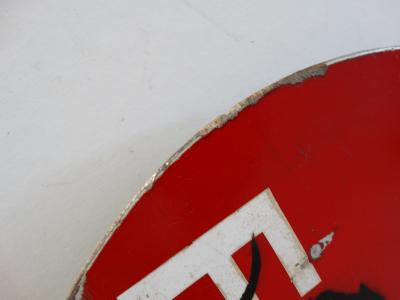 Banksy (attribué à) -Panneau, circa 2006, Pochoir 2