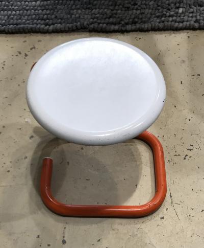 Travail des années 70 - Tabouret Snake 2