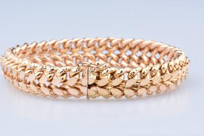 Bracelet en or jaune 18 carats (750 millièmes) chaîne en double maille gourmette. 2