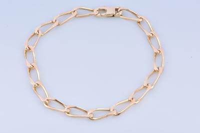 18 carat mens bracelet