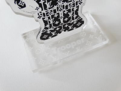 Supreme, Kaws Stormtrooper, Sculpture Louis Vuitton 2