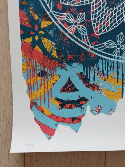 Shepard FAIREY (Obey) - Collage Peace Mandala (Blue) 2024 - Sérigraphie signée au crayon 2