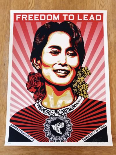 Shepard FAIREY (Obey) - Freedom to Lead (Aung San Suu Kyi)  - Sérigraphie signée au crayon 2