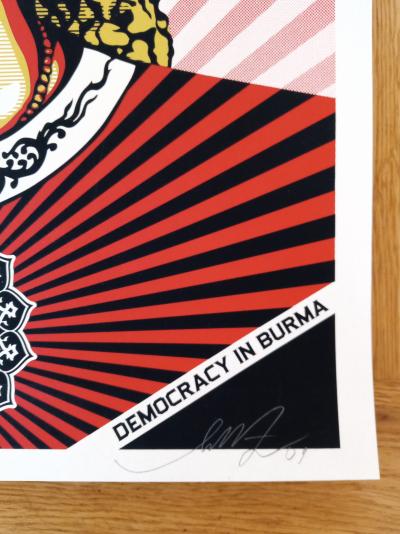 Shepard FAIREY (Obey) - Freedom to Lead (Aung San Suu Kyi)  - Sérigraphie signée au crayon 2
