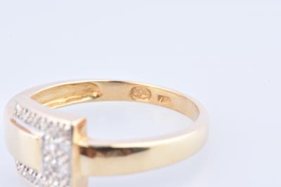 Bague Ceinture en or jaune 18 carats composée de 16 diamants taille brillant 2