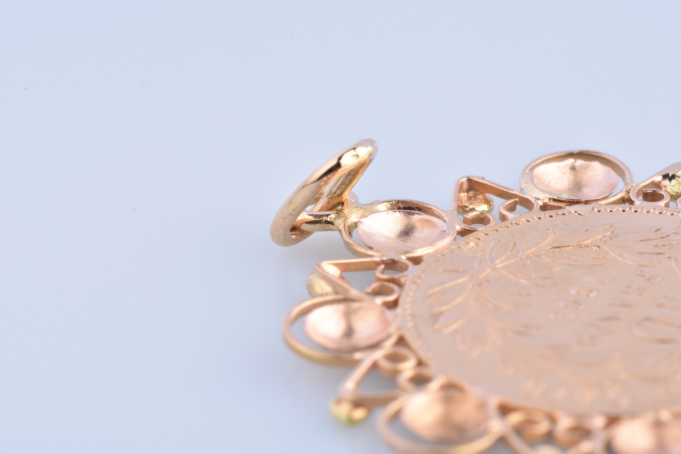 Pendentif Ancien En Or 18 Carats - Bijou Vintage Occasion - Pièce Or Jaune