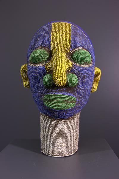 Cameroun, Tête royal perlée Bamiléké contemporain 2