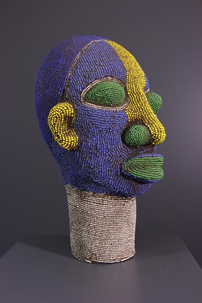 Cameroun, Tête royal perlée Bamiléké contemporain 2