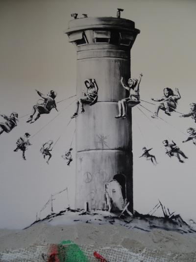 BANKSY (d’après)  - Walled Off Hotel, 2019, Impression et sculpture 2