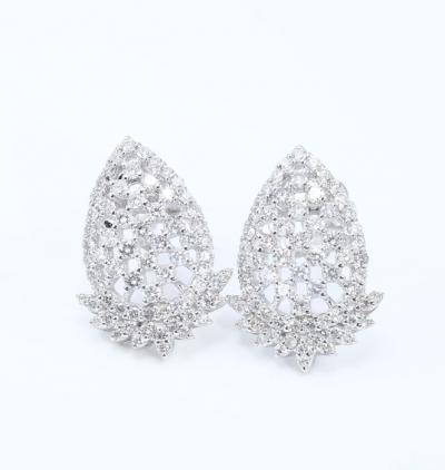 White Gold Diamond Earrings 2