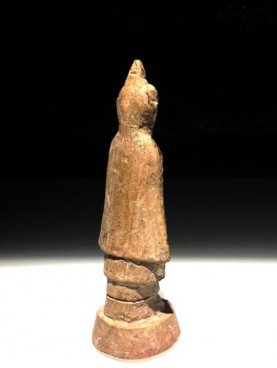 Birmanie, figure de Bouddha debout, terre cuite, 17eme siècle 2