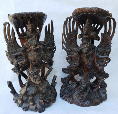 Indonésie -  Paire de Sculptures en bois, 