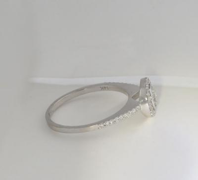 White Gold Solitaire Diamond Ring 2