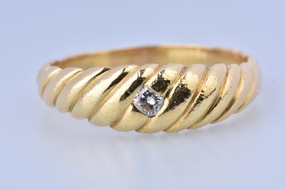 Bague solitaire diamants en or jaune 18 carats 2