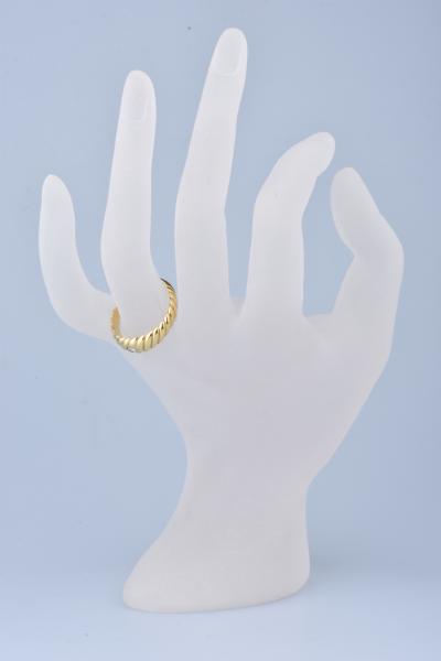 Bague solitaire diamants en or jaune 18 carats 2