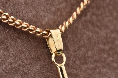 Pendentif croix Chrétienne en or jaune 18 carats 2