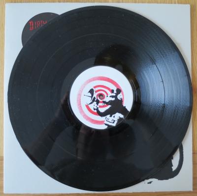 BANKSY - Dirty Funker white Red carton gris, Sérigraphie sur pochette Vinyle et Vynil 2