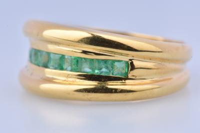Bague Rivière d’émeraude en or jaune 2