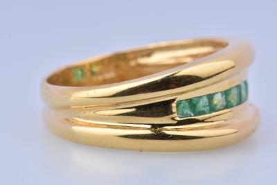 Bague Rivière d’émeraude en or jaune 2