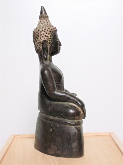 Laos, 16eme siècle, Bouddha assis en bronze 2
