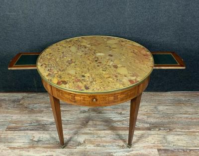 Table bouillotte Louis XVI en marqueterie de bois précieux 2