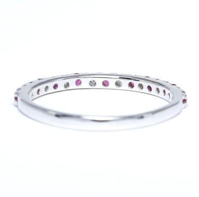 Bague en or blanc, diamants et rubis 2