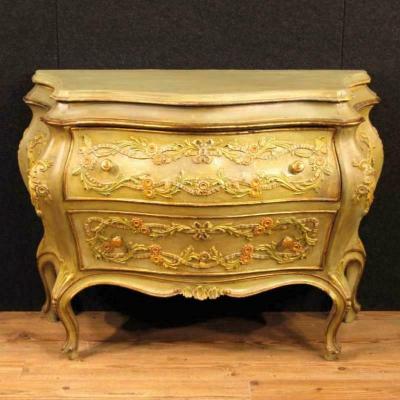 Commode sauteuse de style rococo 2