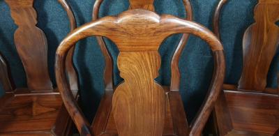 Série de 6 chaises chinoises en bois exotique massif 2