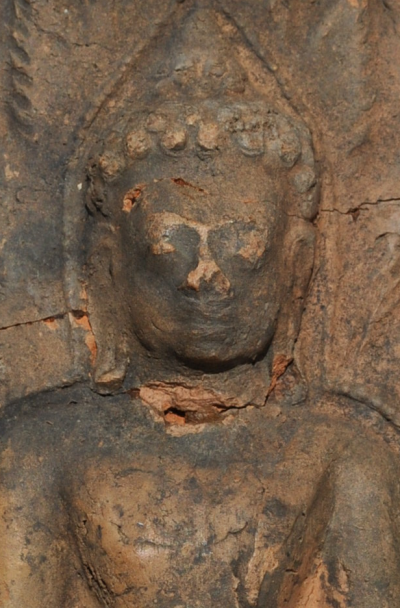 Thaïlande - Epoque DVÂRAVATÎ - Stèle Bhouddha 2