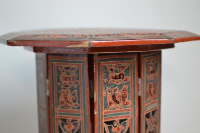 Birmanie, milieu 20eme siècle, Table laqué 2