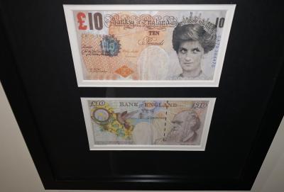 BANKSY (d’après) - X2 Lady Di Faced 10 £ 2