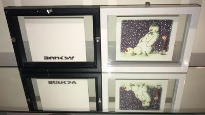 BANKSY (d’après) - Rude snowman, 2006 - Carte de vœux 2