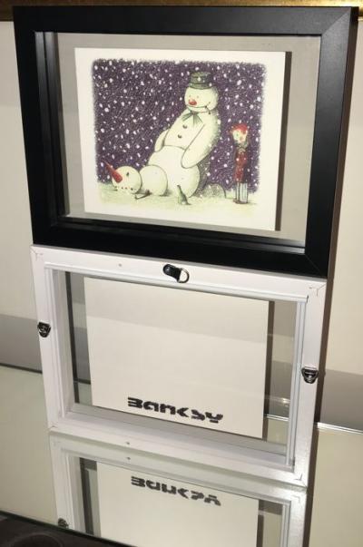 BANKSY (d’après) - Rude snowman, 2006 - Carte de vœux 2