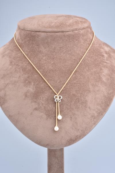 Collier papillon en or jaune de 45.5 cm, 2 perles 2