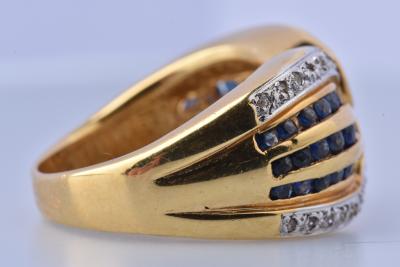 Bague en or jaune 18 carats ornée de 42 Saphirs et de diamants 2