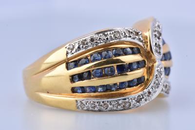 Bague en or jaune 18 carats ornée de 42 Saphirs et de diamants 2