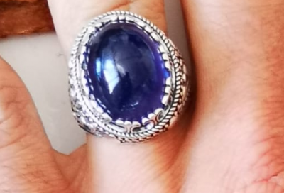 Bague chevalière en argent saphir cabochon de 15 carats 2