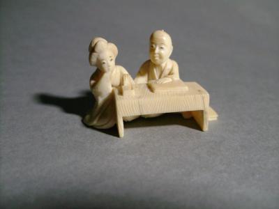 Japon, Epoque Meji (fin du XIX e siècle) - Okimono érotique en ivoire 2