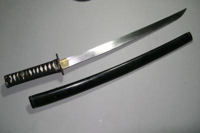 Japon fin EDO, XVIIIème. Wakizashi à  lame shinogi zukuri. 2